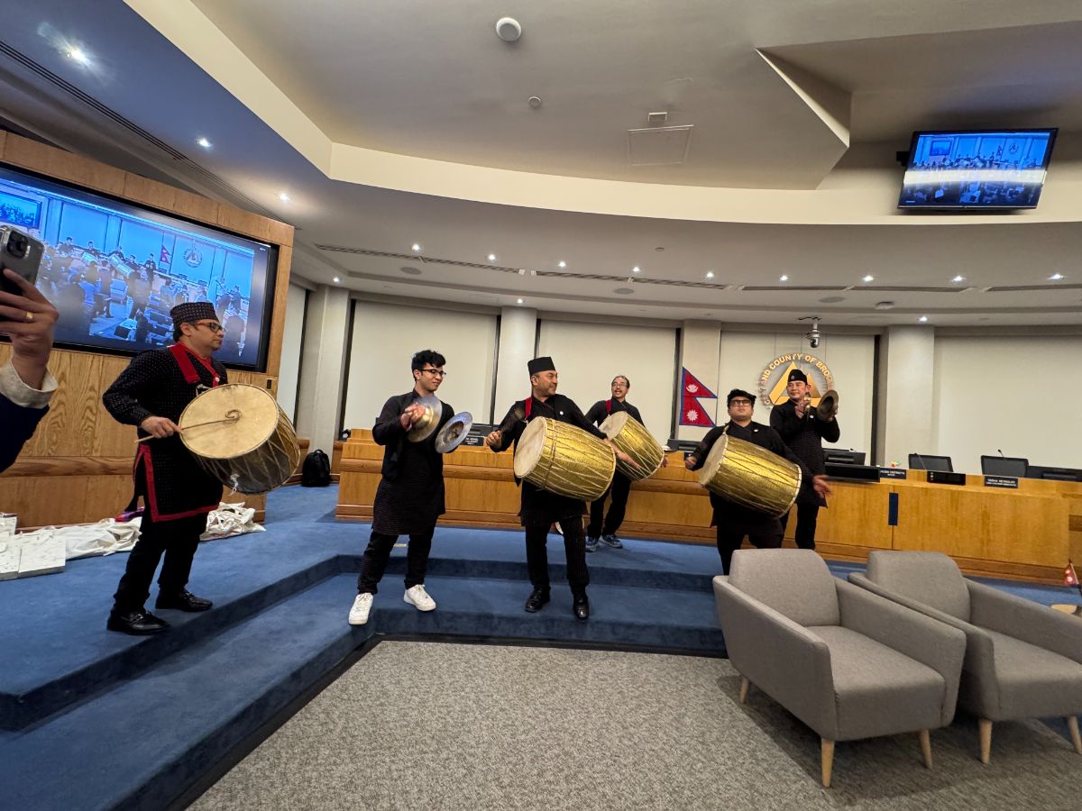 Traditional Music & Dance